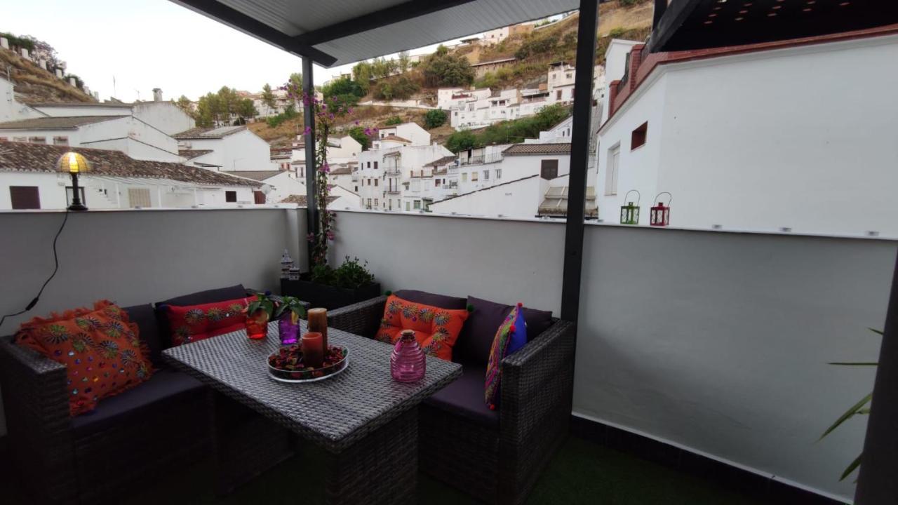El Nido De La Galeria Apartment Setenil De Las Bodegas Ngoại thất bức ảnh