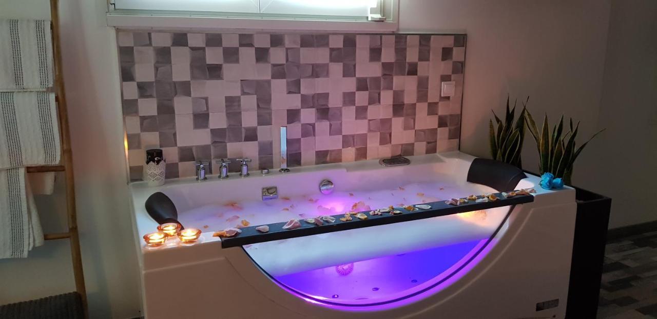 El Nido De La Galeria Apartment Setenil De Las Bodegas Ngoại thất bức ảnh